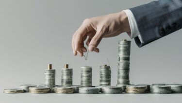 財務省、過去最大の債務償還予算約32.4兆円を要求—国債市況に警戒感広がる